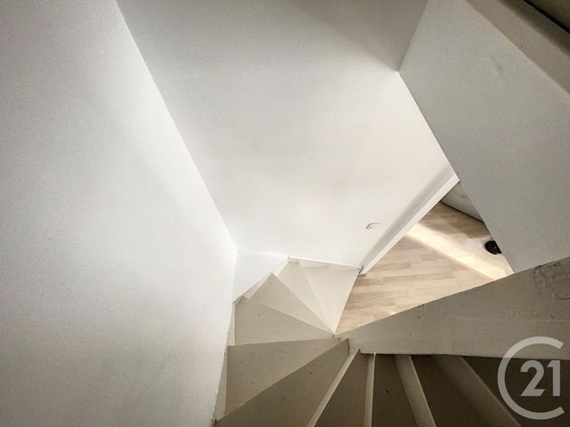 Appartement F3 à louer - 3 pièces - 73.37 m2 - LILLE - 59 - NORD-PAS-DE-CALAIS - Century 21 Vieux-Lille