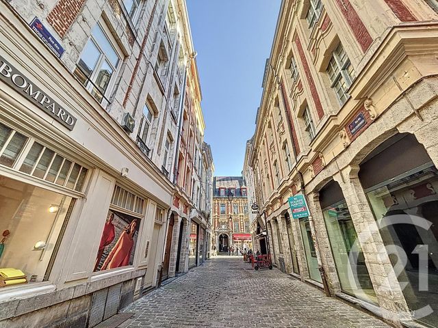 Appartement Studio à louer - 1 pièce - 28.17 m2 - LILLE - 59 - NORD-PAS-DE-CALAIS - Century 21 Vieux-Lille