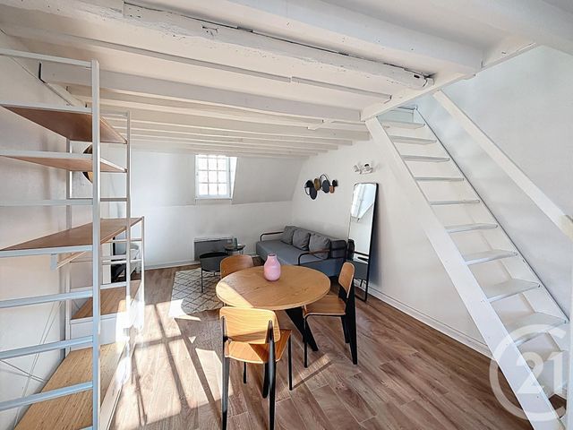 Appartement Studio à louer - 1 pièce - 28.17 m2 - LILLE - 59 - NORD-PAS-DE-CALAIS - Century 21 Vieux-Lille