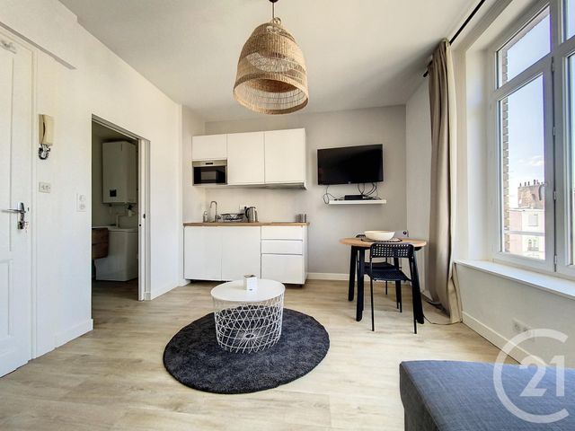 Appartement F1 à louer - 1 pièce - 21.85 m2 - LILLE - 59 - NORD-PAS-DE-CALAIS - Century 21 Vieux-Lille