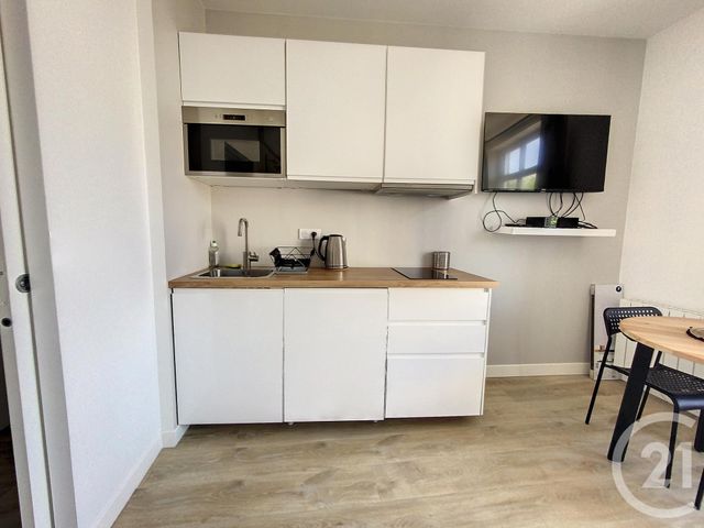 Appartement F1 à louer - 1 pièce - 21.85 m2 - LILLE - 59 - NORD-PAS-DE-CALAIS - Century 21 Vieux-Lille