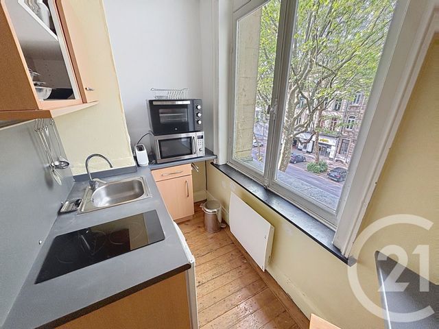 Appartement Studio à louer - 1 pièce - 40.0 m2 - LILLE - 59 - NORD-PAS-DE-CALAIS - Century 21 Vieux-Lille