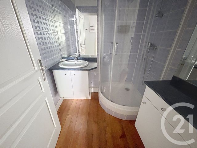 Appartement Studio à louer - 1 pièce - 40.0 m2 - LILLE - 59 - NORD-PAS-DE-CALAIS - Century 21 Vieux-Lille