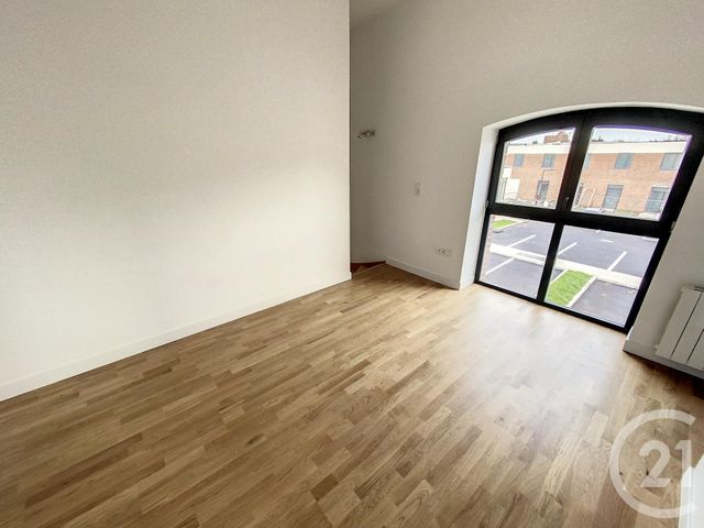 Appartement Duplex à louer - 2 pièces - 43.81 m2 - ST ANDRE LEZ LILLE - 59 - NORD-PAS-DE-CALAIS - Century 21 Vieux-Lille
