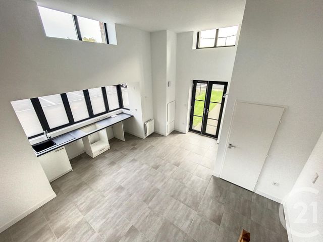 Appartement Duplex à louer - 2 pièces - 43.81 m2 - ST ANDRE LEZ LILLE - 59 - NORD-PAS-DE-CALAIS - Century 21 Vieux-Lille