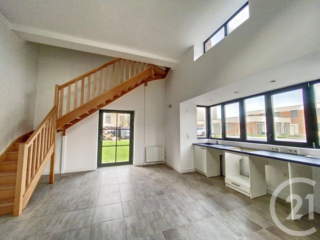 Appartement Duplex à louer - 2 pièces - 43.81 m2 - ST ANDRE LEZ LILLE - 59 - NORD-PAS-DE-CALAIS - Century 21 Vieux-Lille