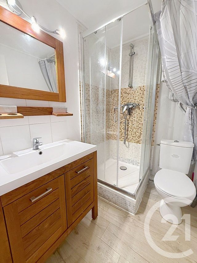 Appartement Studio à vendre - 1 pièce - 24.79 m2 - LILLE - 59 - NORD-PAS-DE-CALAIS - Century 21 Vieux-Lille