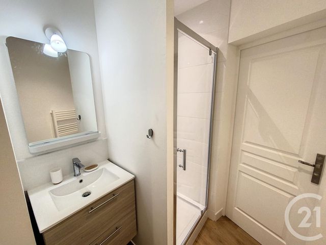 Appartement Studio à louer - 1 pièce - 25.0 m2 - LILLE - 59 - NORD-PAS-DE-CALAIS - Century 21 Vieux-Lille