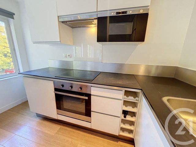 Appartement T2 à vendre - 2 pièces - 53.29 m2 - LILLE - 59 - NORD-PAS-DE-CALAIS - Century 21 Vieux-Lille