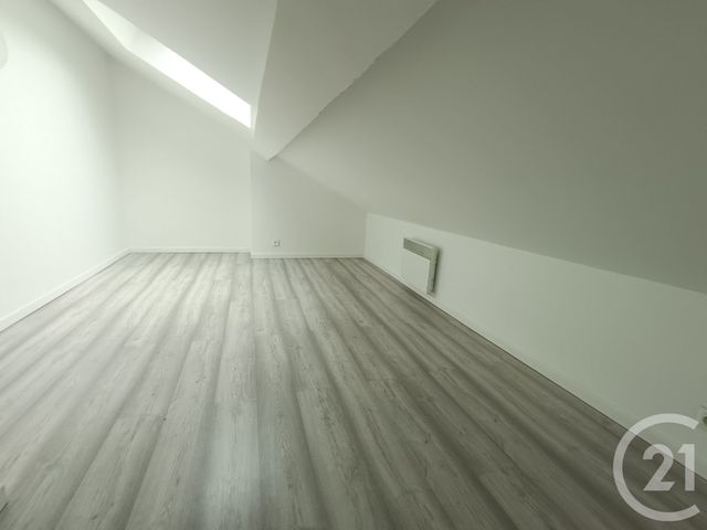 Appartement T3 à louer - 2 pièces - 44.93 m2 - LILLE - 59 - NORD-PAS-DE-CALAIS - Century 21 Vieux-Lille