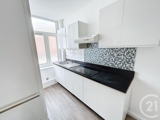 Appartement T1 à louer - 1 pièce - 35.81 m2 - LILLE - 59 - NORD-PAS-DE-CALAIS - Century 21 Vieux-Lille