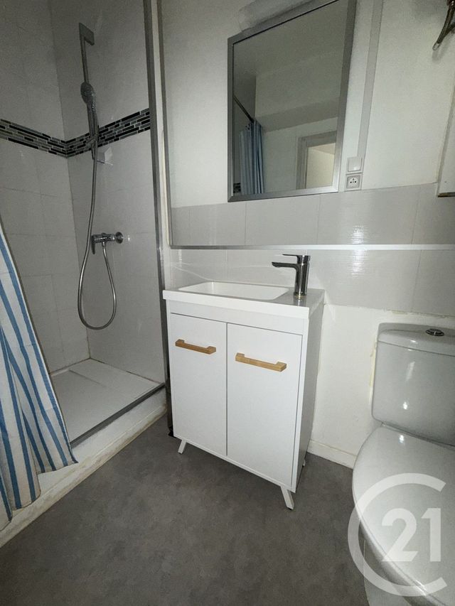 Appartement T2 à vendre - 2 pièces - 29.15 m2 - LILLE - 59 - NORD-PAS-DE-CALAIS - Century 21 Vieux-Lille