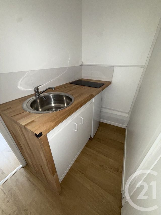 Appartement T2 à vendre - 2 pièces - 29.15 m2 - LILLE - 59 - NORD-PAS-DE-CALAIS - Century 21 Vieux-Lille