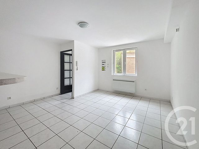 Appartement T2 à louer - 2 pièces - 52.06 m2 - ROUBAIX - 59 - NORD-PAS-DE-CALAIS - Century 21 Vieux-Lille