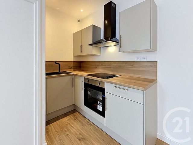 Appartement T3 à louer - 3 pièces - 59.4 m2 - LILLE - 59 - NORD-PAS-DE-CALAIS - Century 21 Vieux-Lille