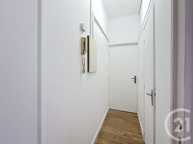 Appartement T3 à louer - 3 pièces - 59.4 m2 - LILLE - 59 - NORD-PAS-DE-CALAIS - Century 21 Vieux-Lille