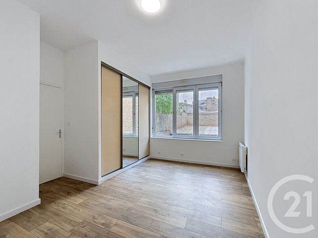 Appartement T3 à louer - 3 pièces - 59.4 m2 - LILLE - 59 - NORD-PAS-DE-CALAIS - Century 21 Vieux-Lille