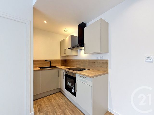 Appartement T3 à louer - 3 pièces - 60.67 m2 - LILLE - 59 - NORD-PAS-DE-CALAIS - Century 21 Vieux-Lille