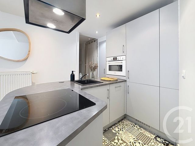 Appartement T2 à vendre - 2 pièces - 47.92 m2 - LILLE - 59 - NORD-PAS-DE-CALAIS - Century 21 Vieux-Lille