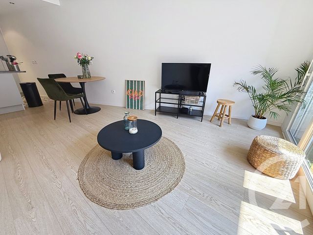 Appartement T2 à vendre - 2 pièces - 47.92 m2 - LILLE - 59 - NORD-PAS-DE-CALAIS - Century 21 Vieux-Lille