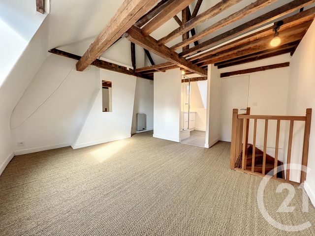 Appartement Duplex à louer - 2 pièces - 43.18 m2 - LILLE - 59 - NORD-PAS-DE-CALAIS - Century 21 Vieux-Lille