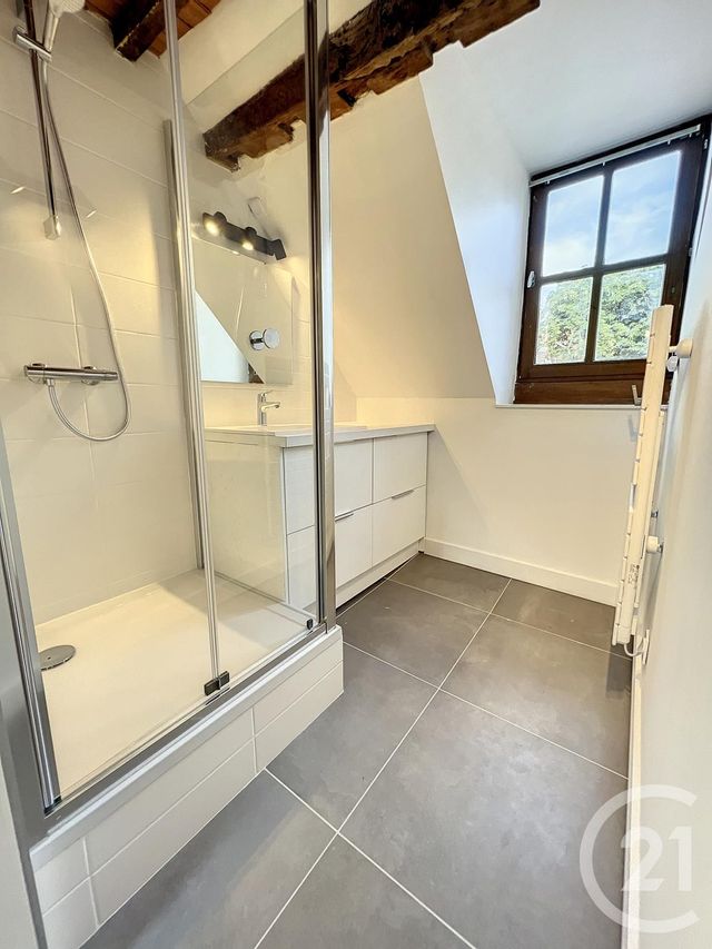 Appartement Duplex à louer - 2 pièces - 43.18 m2 - LILLE - 59 - NORD-PAS-DE-CALAIS - Century 21 Vieux-Lille
