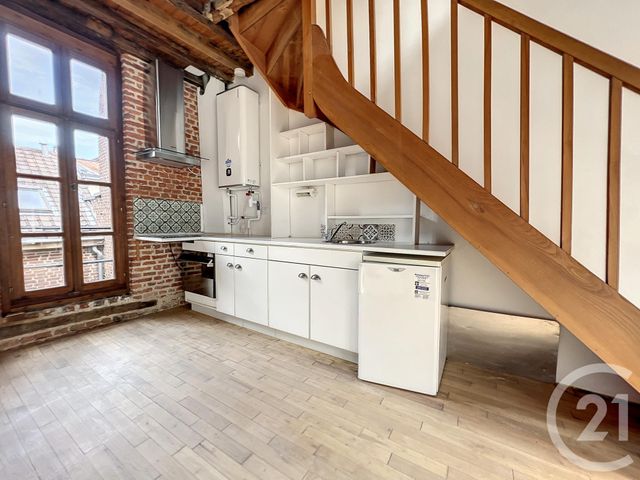 Appartement Duplex à louer - 2 pièces - 43.18 m2 - LILLE - 59 - NORD-PAS-DE-CALAIS - Century 21 Vieux-Lille