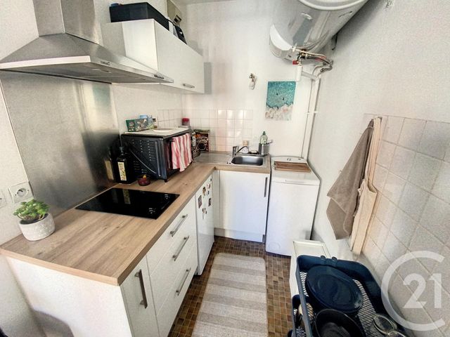 Appartement Studio à louer - 1 pièce - 24.46 m2 - LILLE - 59 - NORD-PAS-DE-CALAIS - Century 21 Vieux-Lille