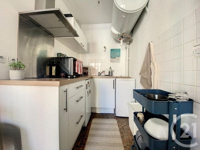 Appartement Studio à louer - 1 pièce - 24.46 m2 - LILLE - 59 - NORD-PAS-DE-CALAIS - Century 21 Vieux-Lille