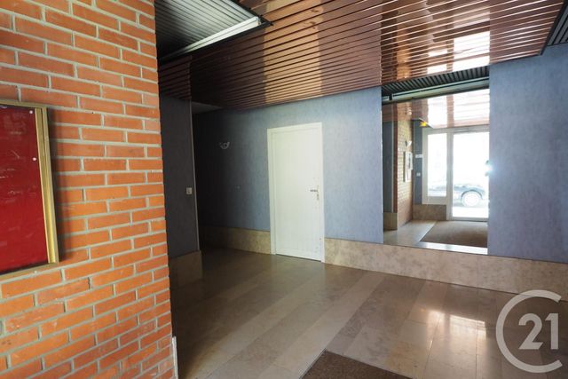 Appartement Studio à louer - 1 pièce - 24.46 m2 - LILLE - 59 - NORD-PAS-DE-CALAIS - Century 21 Vieux-Lille