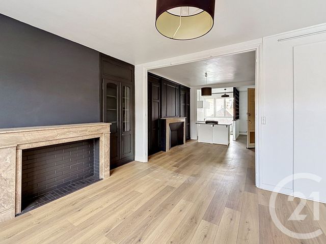 Appartement T2 à louer - 2 pièces - 66.0 m2 - LA MADELEINE - 59 - NORD-PAS-DE-CALAIS - Century 21 Vieux-Lille