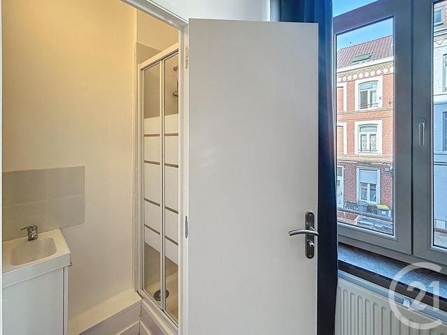 Appartement Studio à louer - 1 pièce - 14.23 m2 - LILLE - 59 - NORD-PAS-DE-CALAIS - Century 21 Vieux-Lille