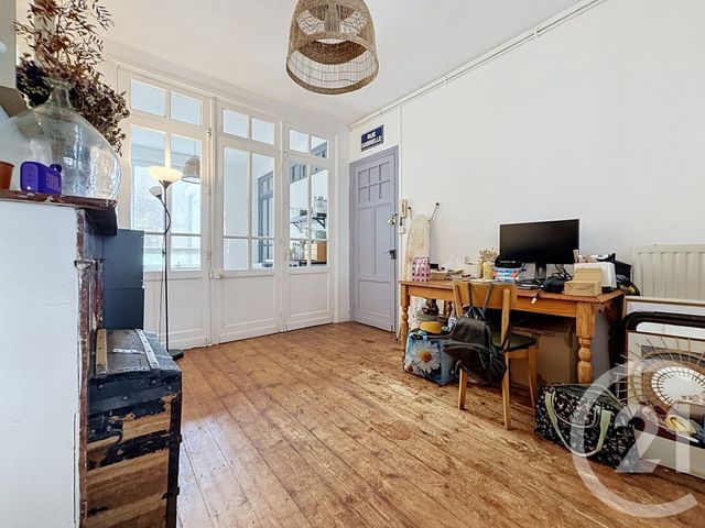 Appartement T2 à louer - 2 pièces - 52.5 m2 - LA MADELEINE - 59 - NORD-PAS-DE-CALAIS - Century 21 Vieux-Lille