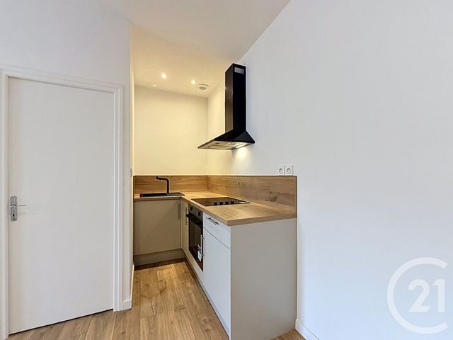 Appartement T3 à louer - 2 pièces - 44.68 m2 - LILLE - 59 - NORD-PAS-DE-CALAIS - Century 21 Vieux-Lille