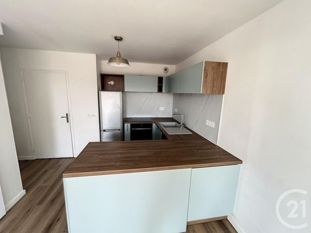 Appartement T3 à louer - 3 pièces - 56.8 m2 - LILLE - 59 - NORD-PAS-DE-CALAIS - Century 21 Vieux-Lille