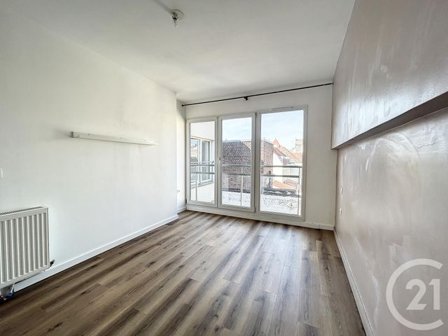 Appartement T3 à louer - 3 pièces - 56.8 m2 - LILLE - 59 - NORD-PAS-DE-CALAIS - Century 21 Vieux-Lille