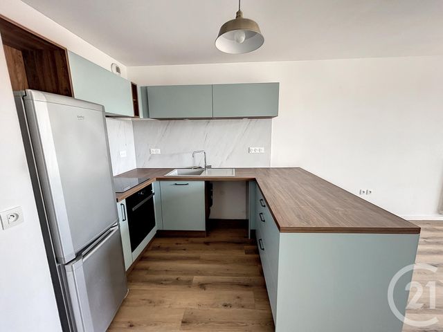 Appartement T3 à louer - 3 pièces - 56.8 m2 - LILLE - 59 - NORD-PAS-DE-CALAIS - Century 21 Vieux-Lille