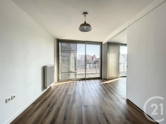 Appartement T3 à louer - 3 pièces - 56.8 m2 - LILLE - 59 - NORD-PAS-DE-CALAIS - Century 21 Vieux-Lille