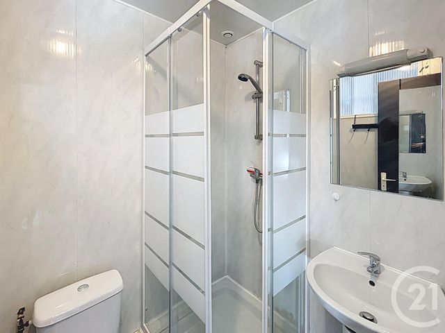 Appartement Studio à louer - 2 pièces - 27.62 m2 - LILLE - 59 - NORD-PAS-DE-CALAIS - Century 21 Vieux-Lille