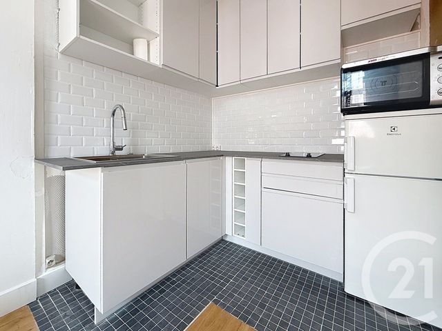Appartement T2 à vendre - 2 pièces - 31.37 m2 - LILLE - 59 - NORD-PAS-DE-CALAIS - Century 21 Vieux-Lille