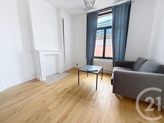 Appartement T2 à vendre - 2 pièces - 31.37 m2 - LILLE - 59 - NORD-PAS-DE-CALAIS - Century 21 Vieux-Lille