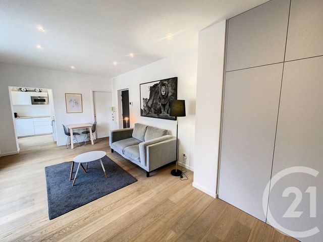 Appartement T2 à louer - 2 pièces - 44.1 m2 - LILLE - 59 - NORD-PAS-DE-CALAIS - Century 21 Vieux-Lille