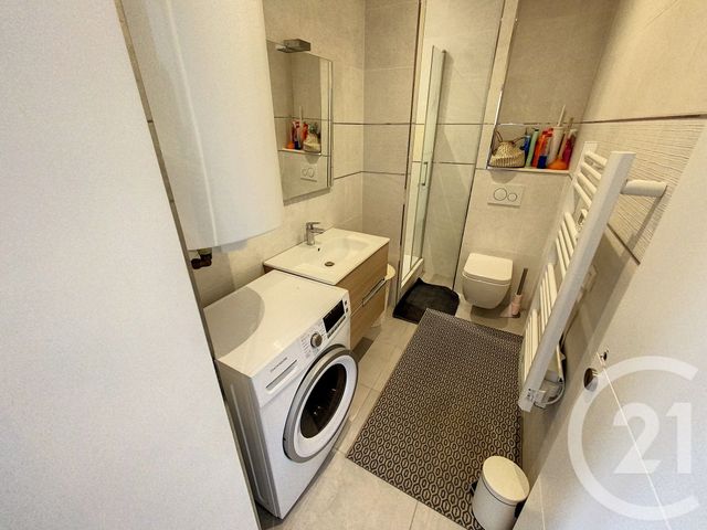 Appartement T2 à louer - 2 pièces - 44.1 m2 - LILLE - 59 - NORD-PAS-DE-CALAIS - Century 21 Vieux-Lille