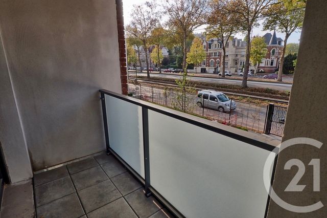 Appartement T2 à louer - 2 pièces - 53.6 m2 - MARCQ EN BAROEUL - 59 - NORD-PAS-DE-CALAIS - Century 21 Vieux-Lille