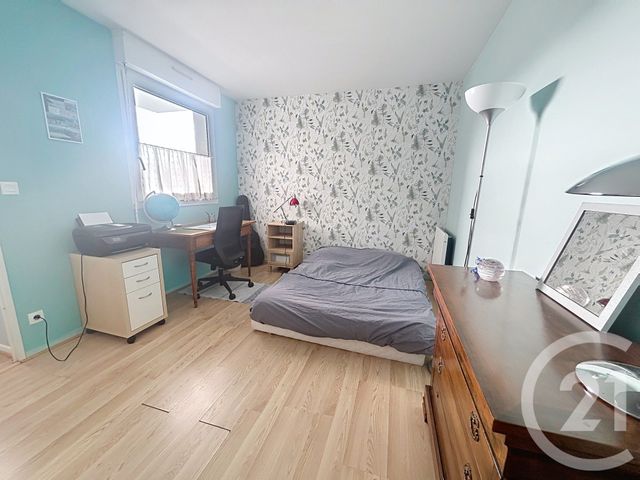 Appartement T2 à vendre - 2 pièces - 48.11 m2 - LILLE - 59 - NORD-PAS-DE-CALAIS - Century 21 Vieux-Lille
