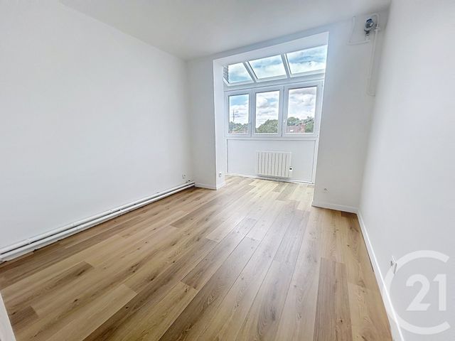 Appartement T2 à vendre - 2 pièces - 43.6 m2 - LILLE - 59 - NORD-PAS-DE-CALAIS - Century 21 Vieux-Lille