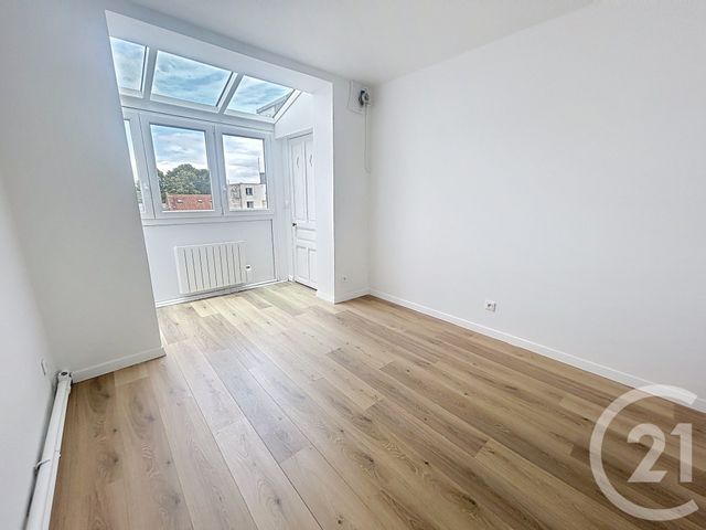 Appartement T2 à vendre - 2 pièces - 43.6 m2 - LILLE - 59 - NORD-PAS-DE-CALAIS - Century 21 Vieux-Lille