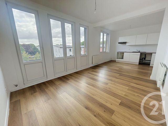Appartement T2 à vendre - 2 pièces - 43.6 m2 - LILLE - 59 - NORD-PAS-DE-CALAIS - Century 21 Vieux-Lille