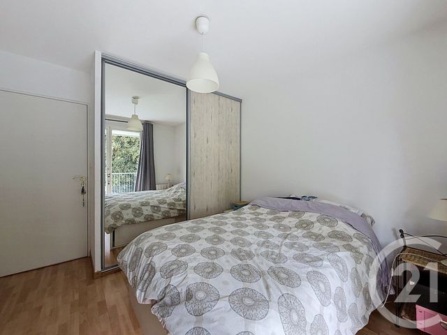 Appartement T2 à louer - 2 pièces - 41.32 m2 - LILLE - 59 - NORD-PAS-DE-CALAIS - Century 21 Vieux-Lille