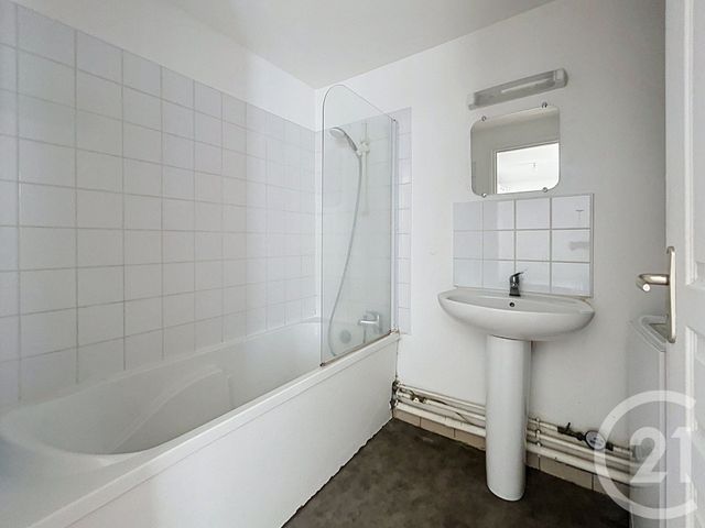 Appartement T2 à vendre - 2 pièces - 47.42 m2 - LILLE - 59 - NORD-PAS-DE-CALAIS - Century 21 Vieux-Lille